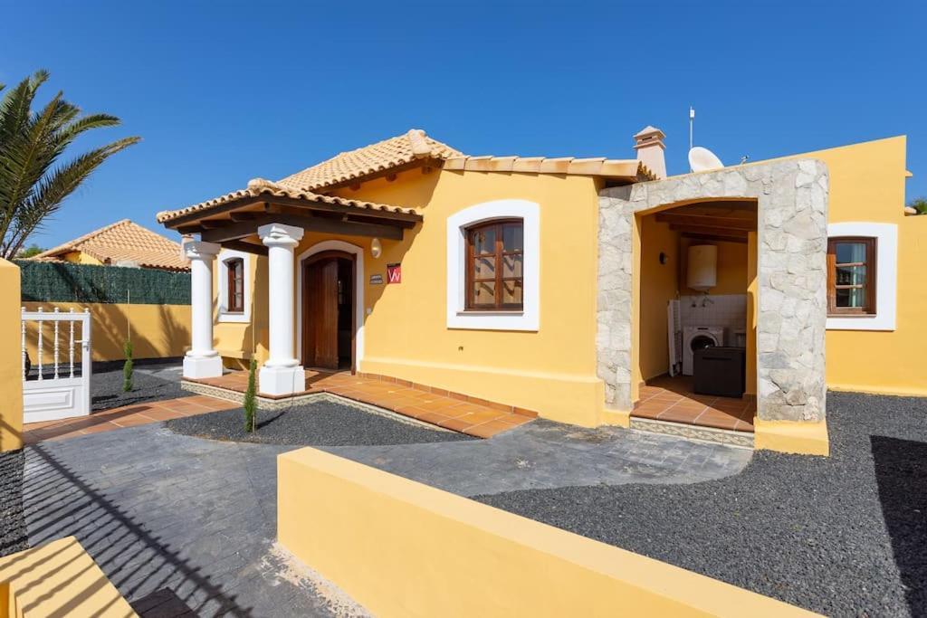 Villa Helen - Heated Pool Wifi Smarttv Barbecue Corralejo Zewnętrze zdjęcie
