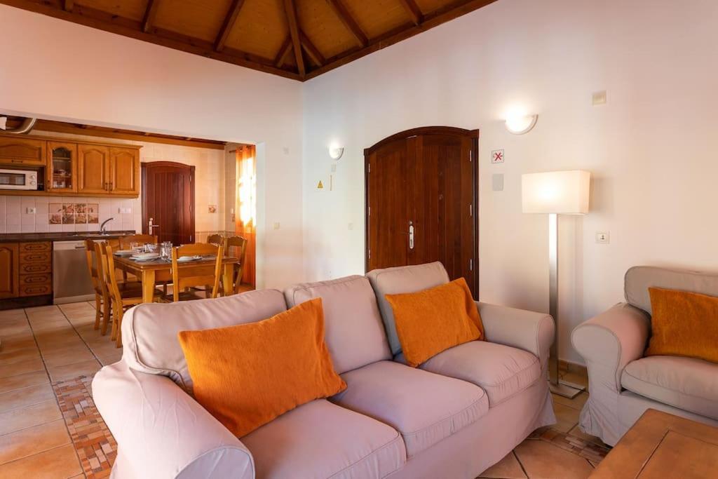 Villa Helen - Heated Pool Wifi Smarttv Barbecue Corralejo Zewnętrze zdjęcie